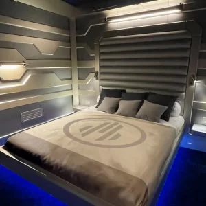 Lit king size hote lCosmos